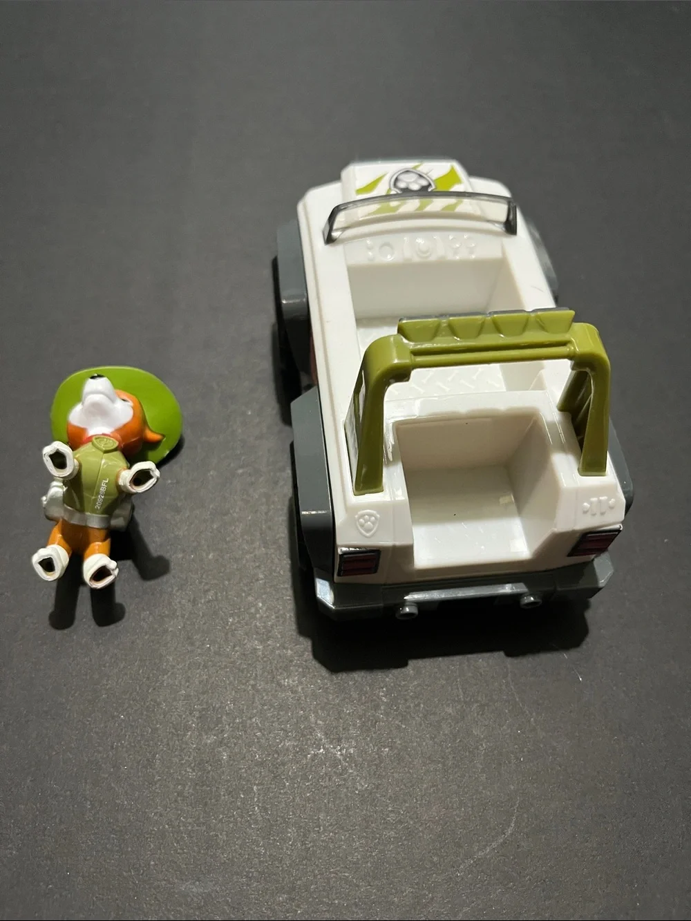 Paw Patrol Tracker Jungle Cruiser